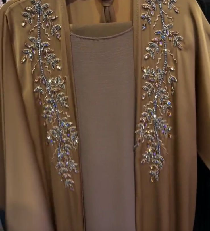 Desert Vine Embellished Abaya Set